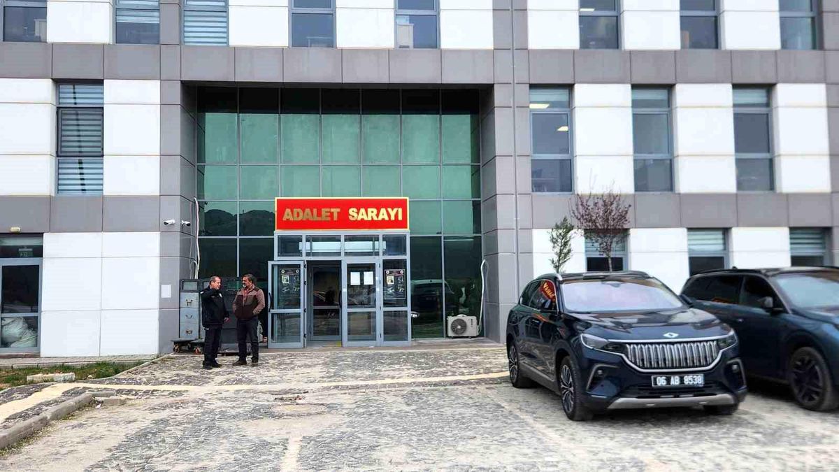 Kırmızı bültenle aranan Umut Altaş'ın babası, ifadesinde oğlunun tehdidinden bahsetmemiş