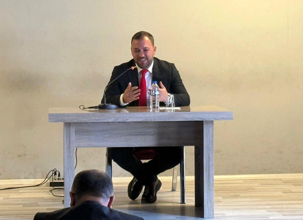 Narman'da LGS ve YKS öğrencilerine motivasyon semineri düzenlendi