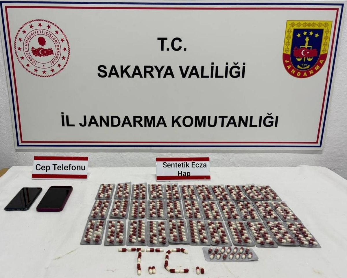 Sakarya'da uyuşturucu operasyonunda 4 tutuklama