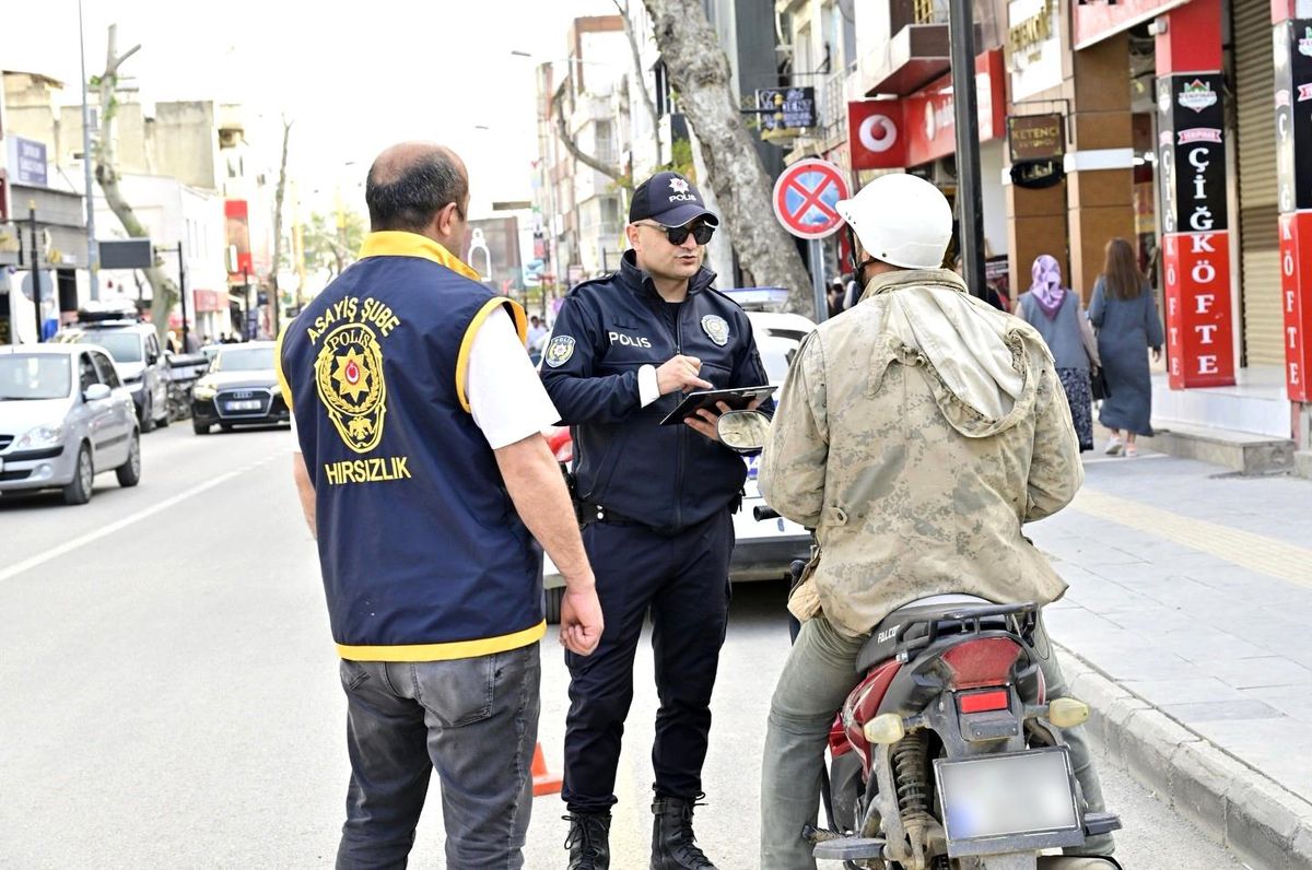 Adıyaman'da geniş çaplı asayiş uygulaması yapıldı