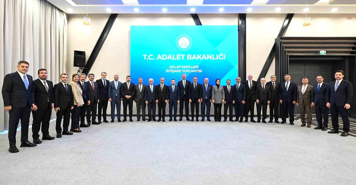 Bakan Gürlek: "(Terörsüz Türkiye süreci) Sahada çok olumlu yansıması var"