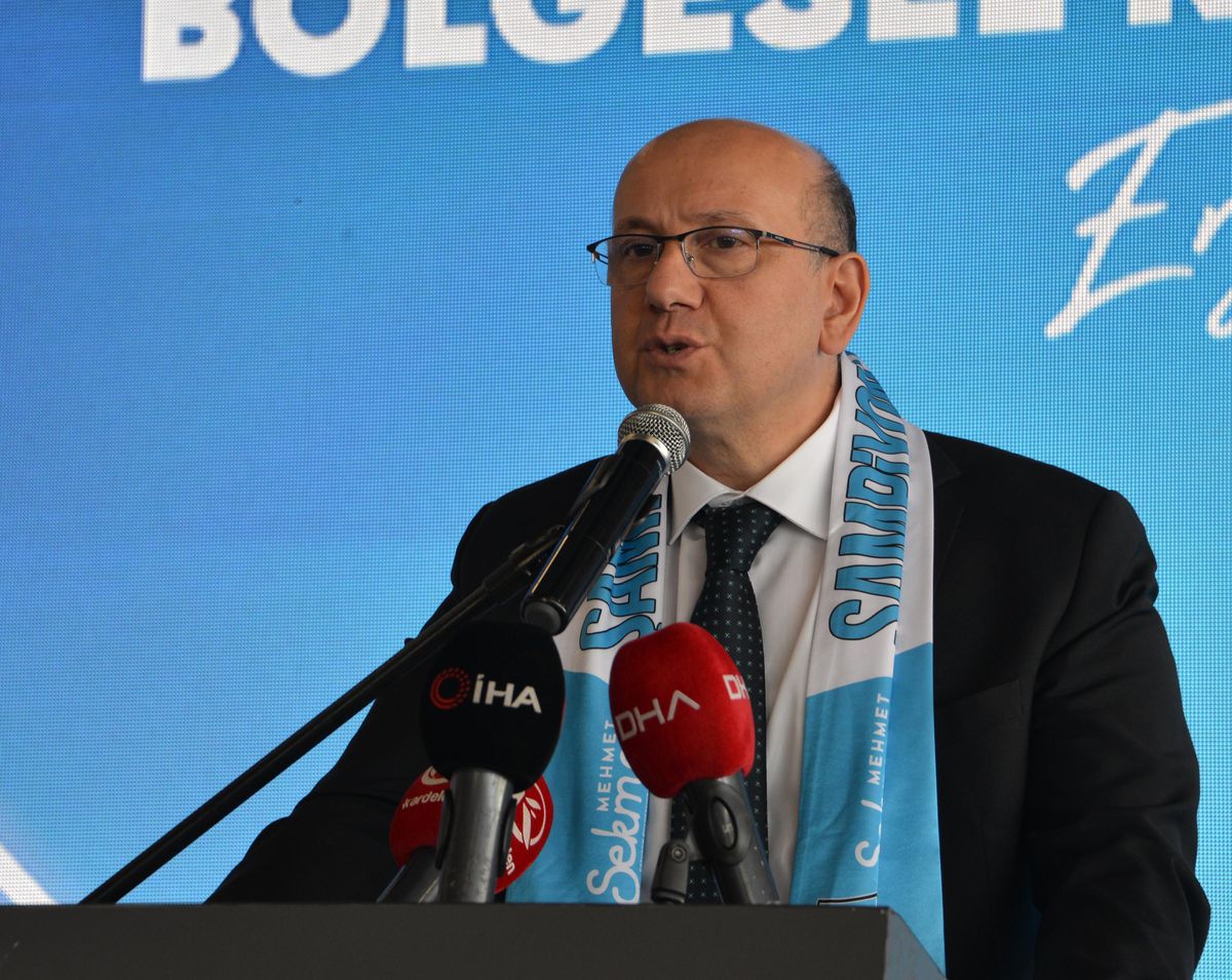 Gençlere kayıt dışı çalışmamaları tavsiyesi