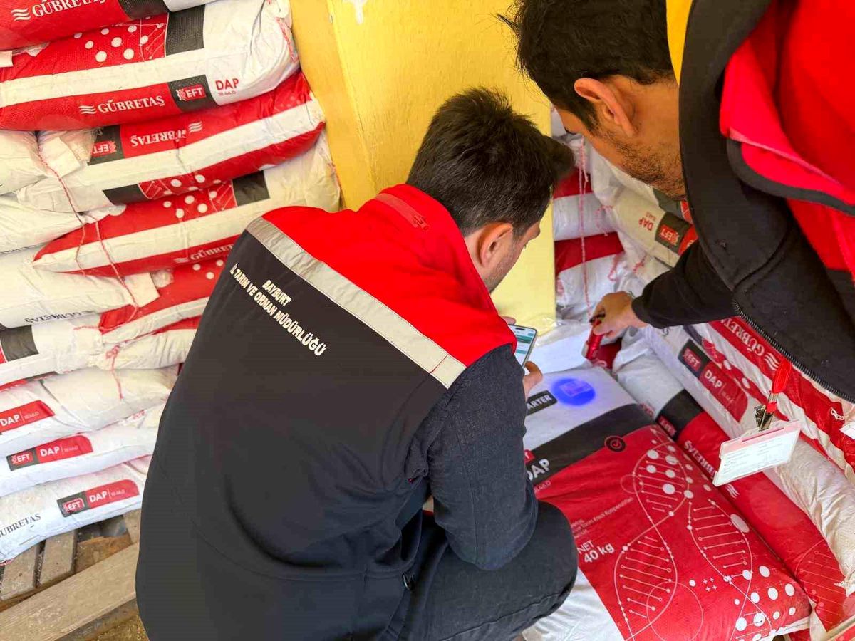 Bayburt'ta gübre bayilerine denetim