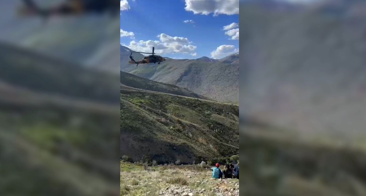 Dağda Ot Toplarken Düşen Kişi Helikopterle Hastaneye Kaldırıldı