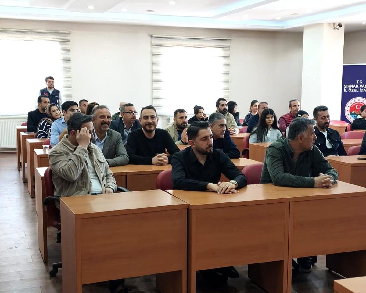 Şırnak'ta AFAD, kamu personeline KBRN ve afet farkındalık semineri