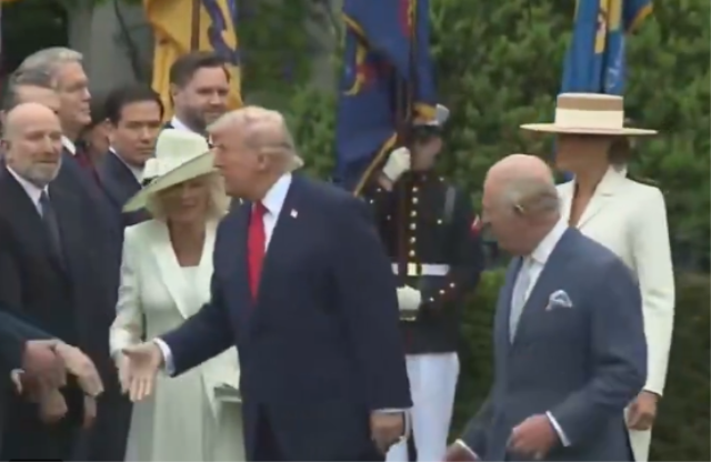 trump yine protokol tanimadi k d976eb4ca2 7486 1 m