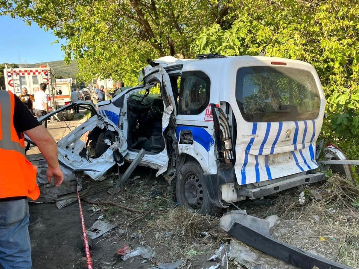 Vali Makas'tan kazada şehit olan polis için başsağlığı mesajı
