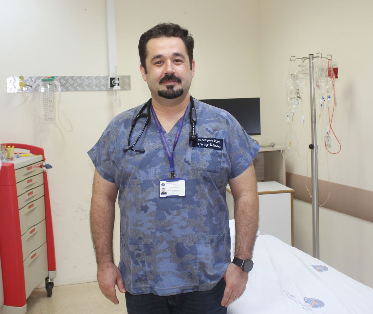 Acil servislerde mevsim geçişi yoğunluğu; uzmanlardan maske uyarısı