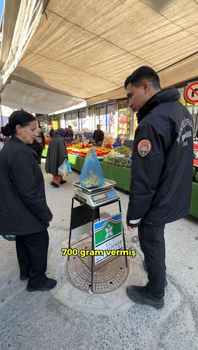 Bahçelievler'de pazarcının tartı oyunu bozuldu