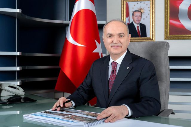 Başkan Faruk Özlü'den 1 Mayıs mesajı