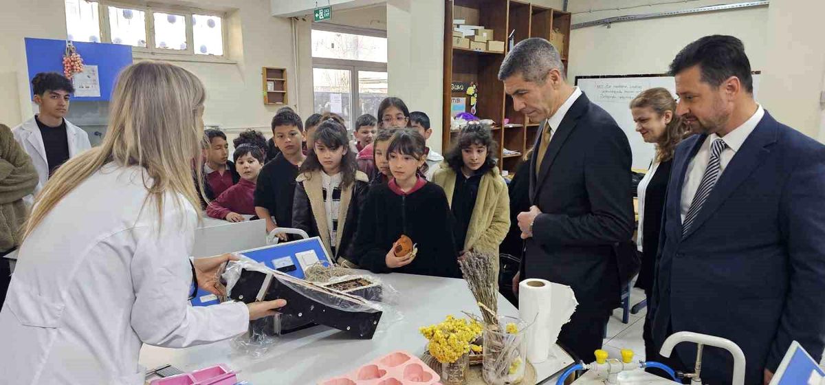 Bolu'da ilkokul öğrencileri atık yağları sabuna dönüştürdü