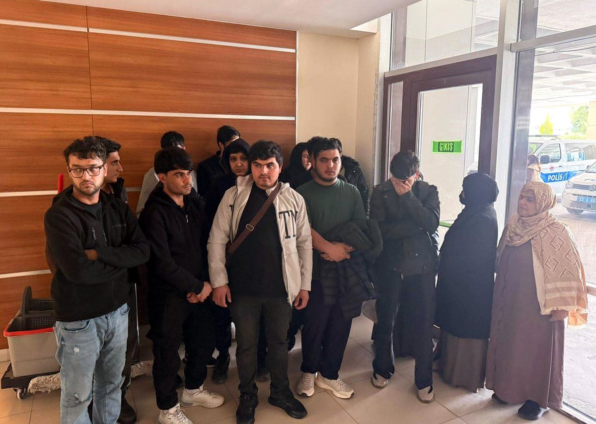 Edirne'de 16 kaçak göçmen yakalandı