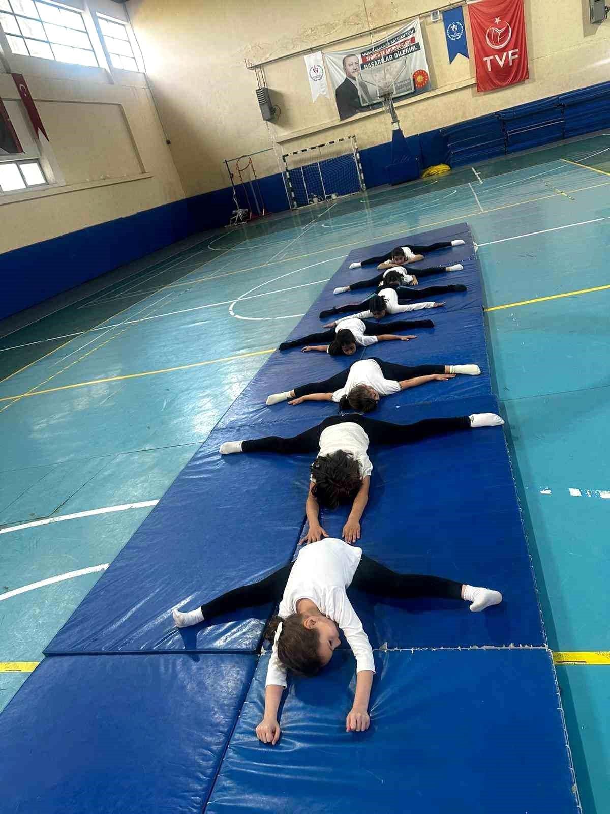 Aydın'da GSB Spor Okulları 21 Branşta Eğitimlerine Devam Ediyor