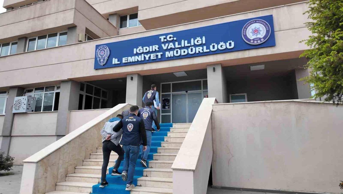 Iğdır'da siber suç operasyonu: 2 şüpheli yakalandı
