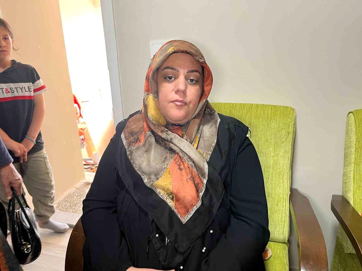 İzmir'de burun estetiği için ameliyat olan 23 yaşındaki genç kız hayatını kaybetti