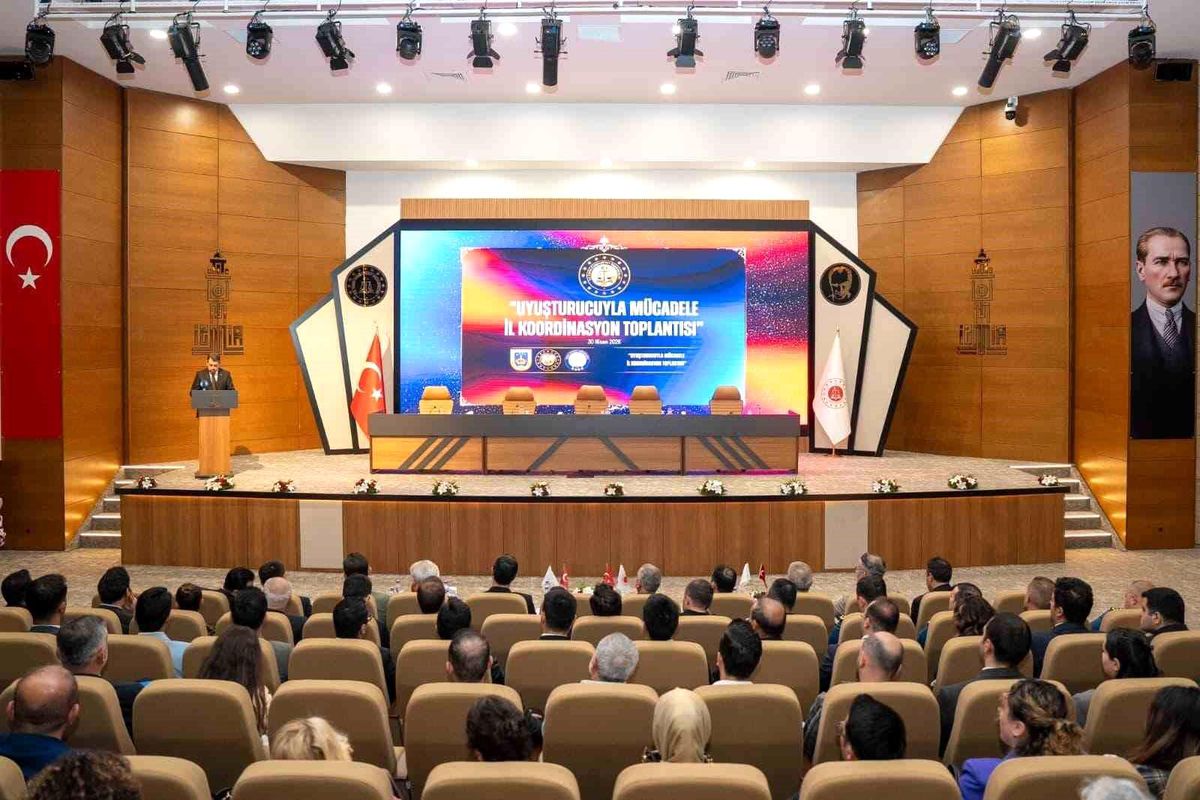 İzmir'de uyuşturucu raporu: Sentetik ecza yakalamaları yüzde 696 arttı