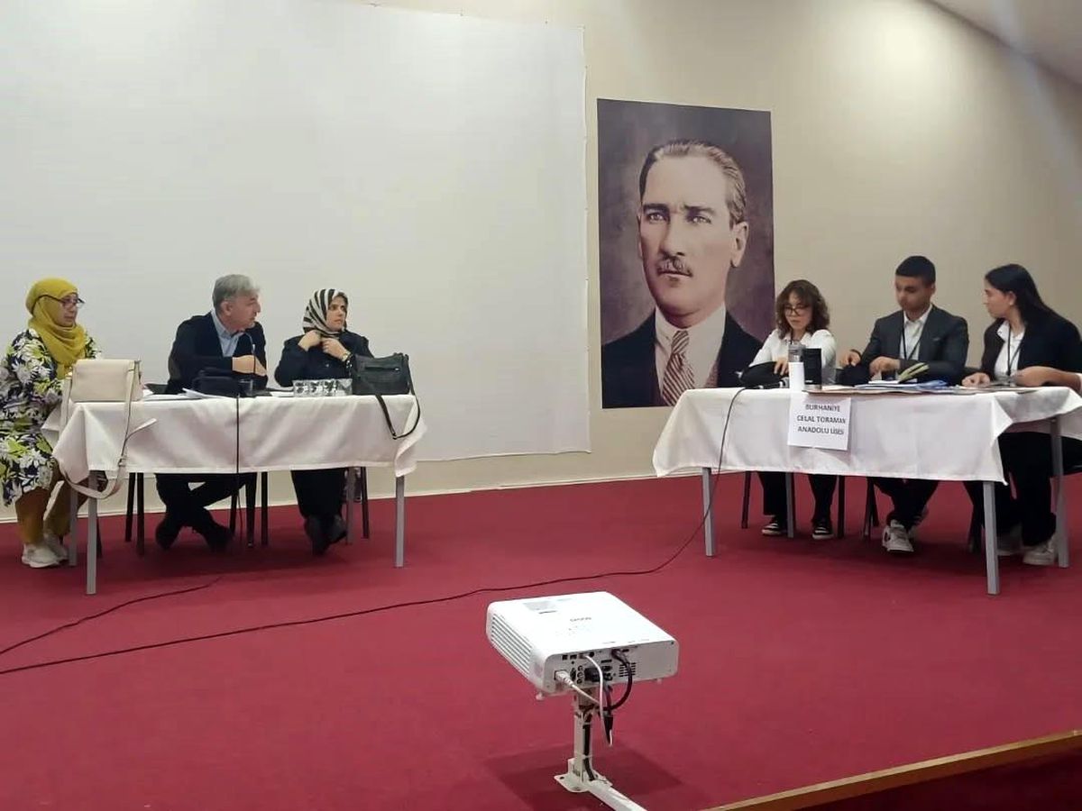 Kuzey Ege'nin "İklim Elçileri" yarıştı