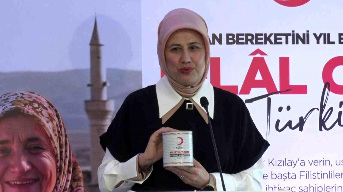 Türk Kızılay Genel Başkanı Yılmaz: "Bizim milletimiz son 2 senedir kendi ülkesine yaptığı bağıştan daha fa...