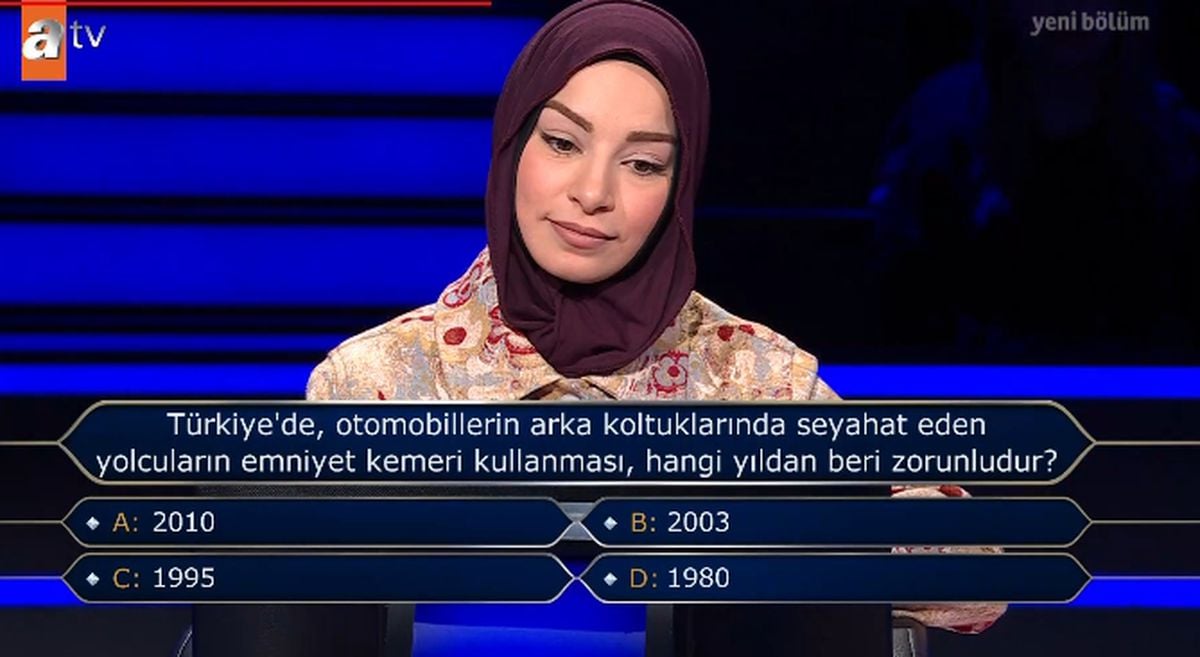Türkiye'de, otomobillerin arka koltuklarında seyahat eden yolcuların emniyet kemeri kullanması, hangi yıld...