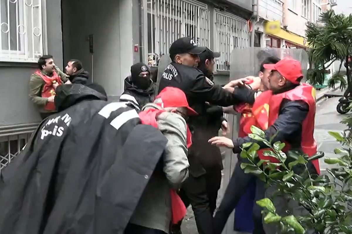 1 Mayıs gergin başladı! Çok sayıda gözaltı var