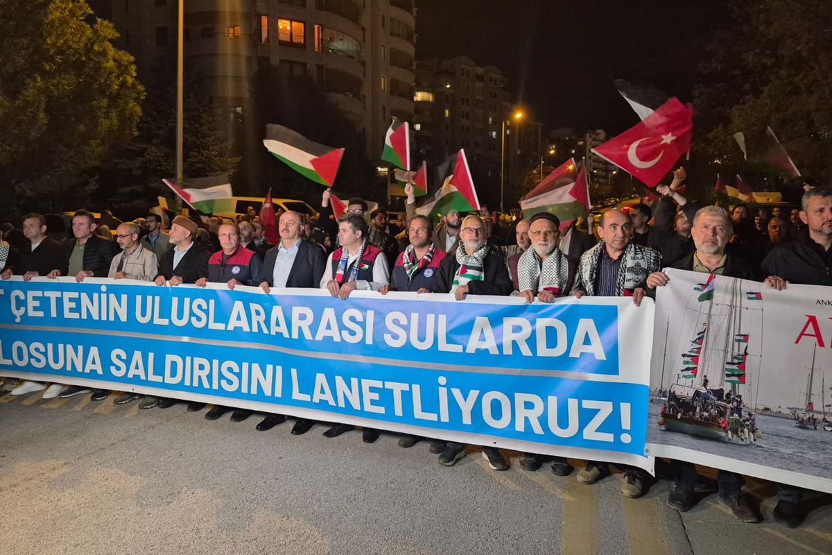Yer: Ankara! ABD'nin Sumud Filosu'na müdahalesi böyle protesto edildi