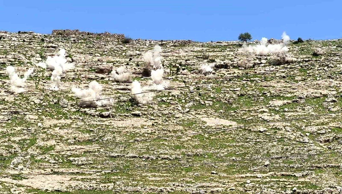 AFAD'dan Şırnak'ta güvenlik hamlesi: Riskli kayalar tek tek patlatıldı