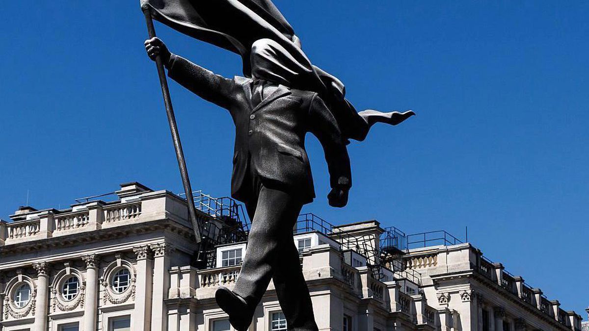 Banksy'den Londra'nın merkezinde yeni heykel