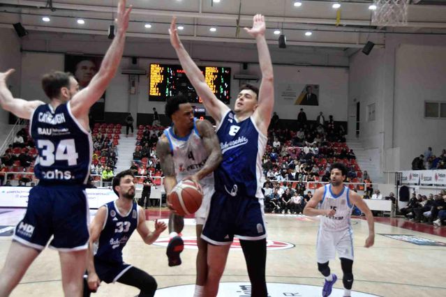Basketbol Süper Ligi: Aliağa Petkimspor: 76 Bahçeşehir Koleji: 95