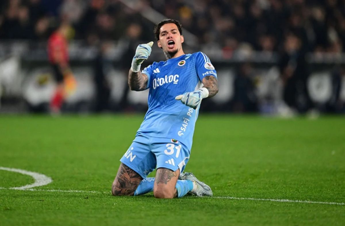 Ederson neden yok, Fenerbahçe Başakşehir maçında Ederson sakat mı, cezalı mı, yedek mi, sezonu kapattı mı?