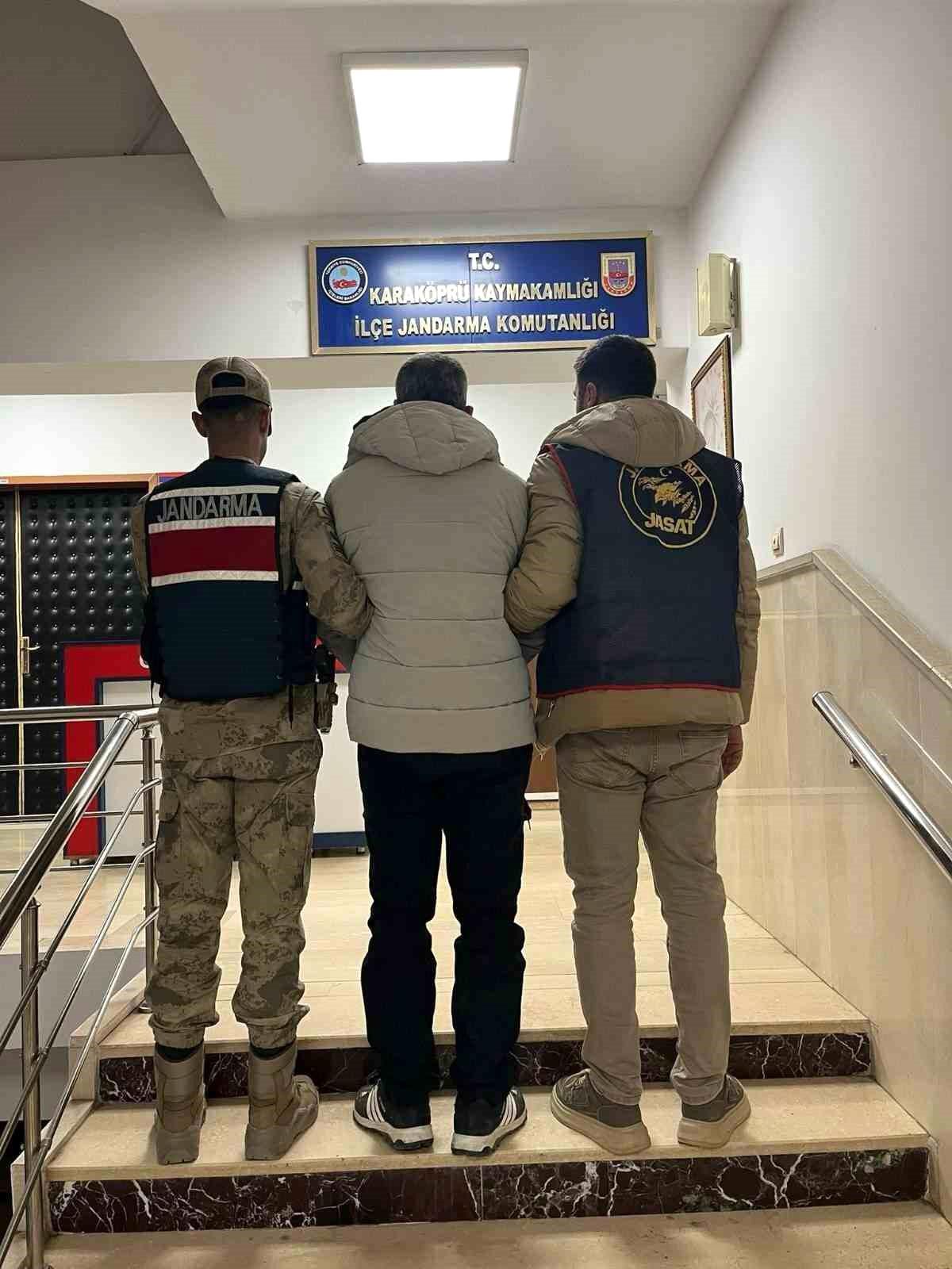 Göçmen kaçakçılığından 5 yıl hapis cezası bulunan hükümlü yakalandı