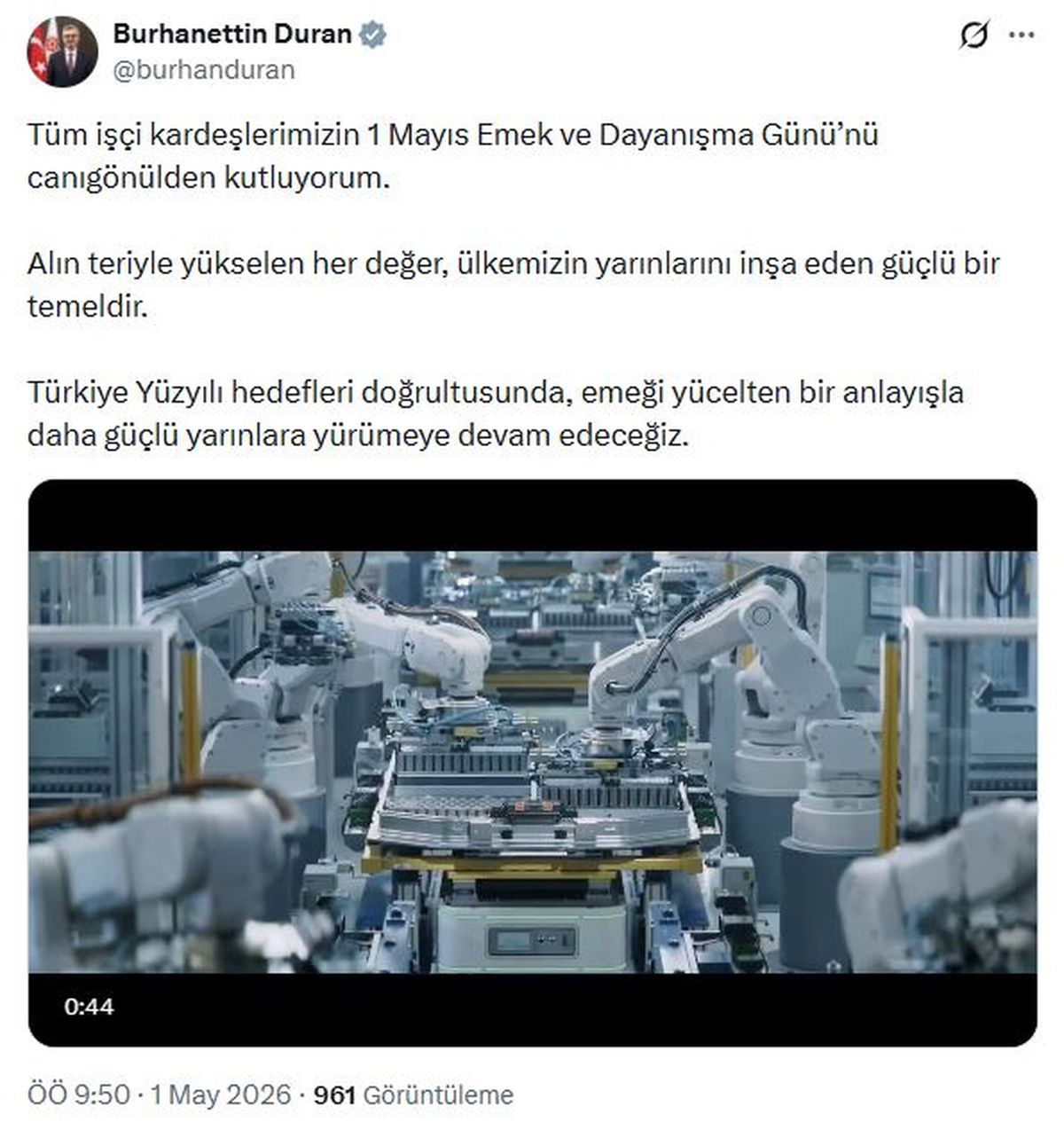 İLETİŞİM Başkanı Burhanettin Duran'dan 1 Mayıs mesajı