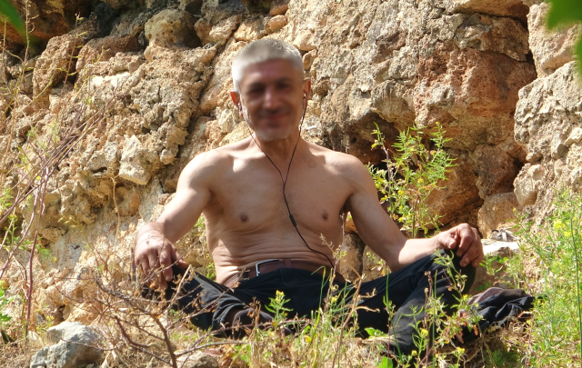 intihar etmek icin surlara cik 19795100 1387 2 m