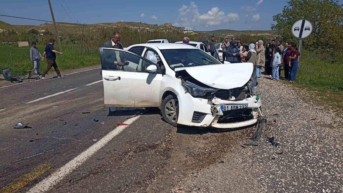 Mazıdağı'nda 5 araçlık zincirleme kaza: 5 yaralı