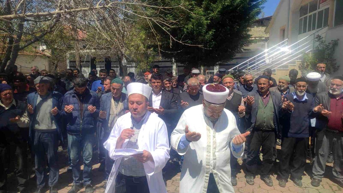 Yağmur dualarının yerini şükür duaları aldı