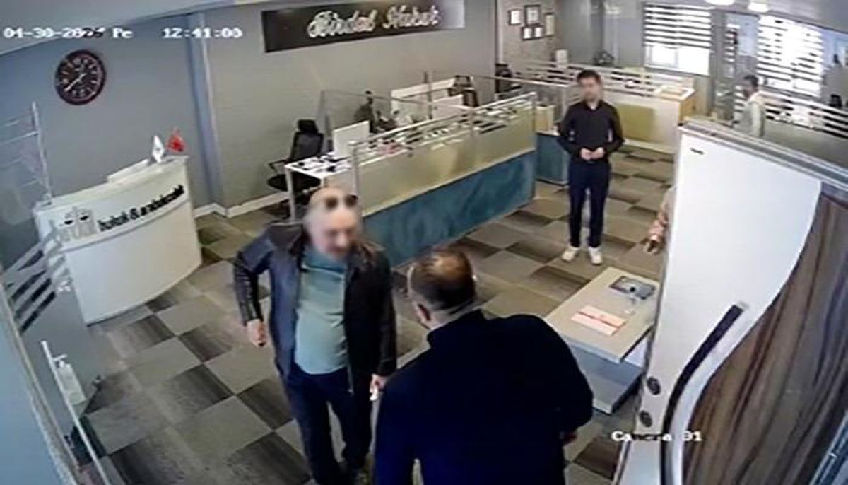 Avukata bıçakla saldıran şahıs tutuklandı
