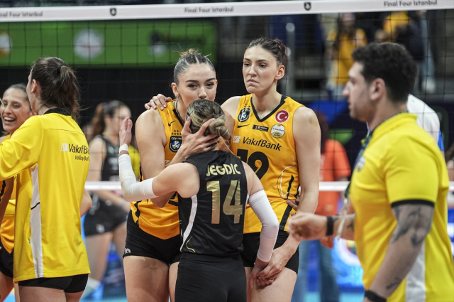 cev sampiyonlar ligi finalinde 19798460 2246 4 m