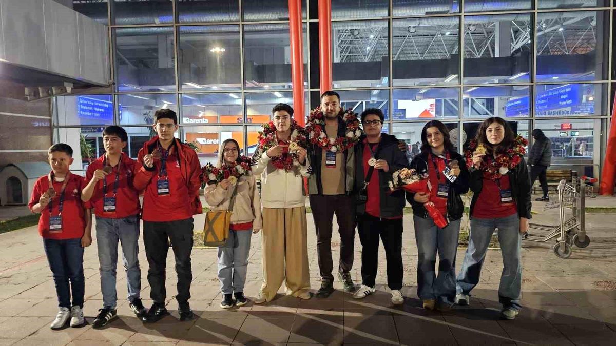 Erzurum'un gençlerinden TÜBİTAK'ta tarihi başarı