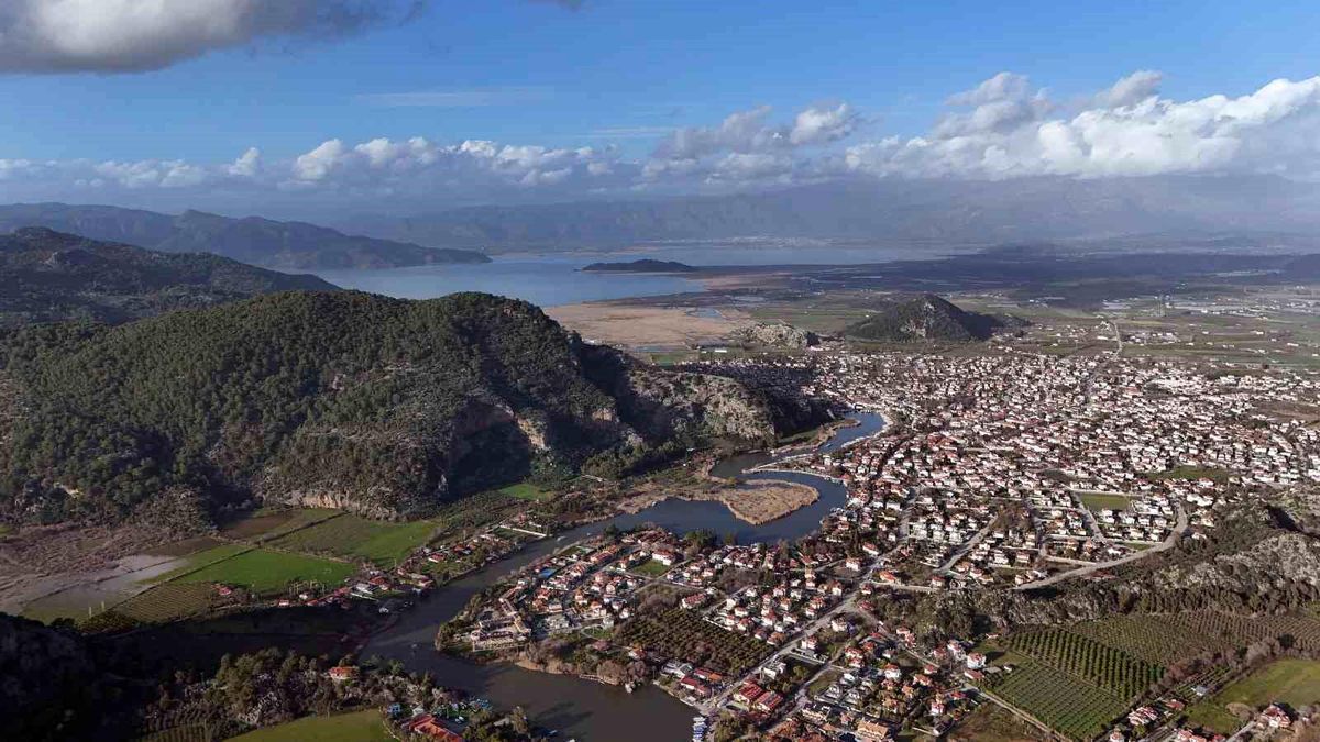 Köyceğiz ve Dalyan'da çevre odaklı dönüşüm masaya yatırıldı