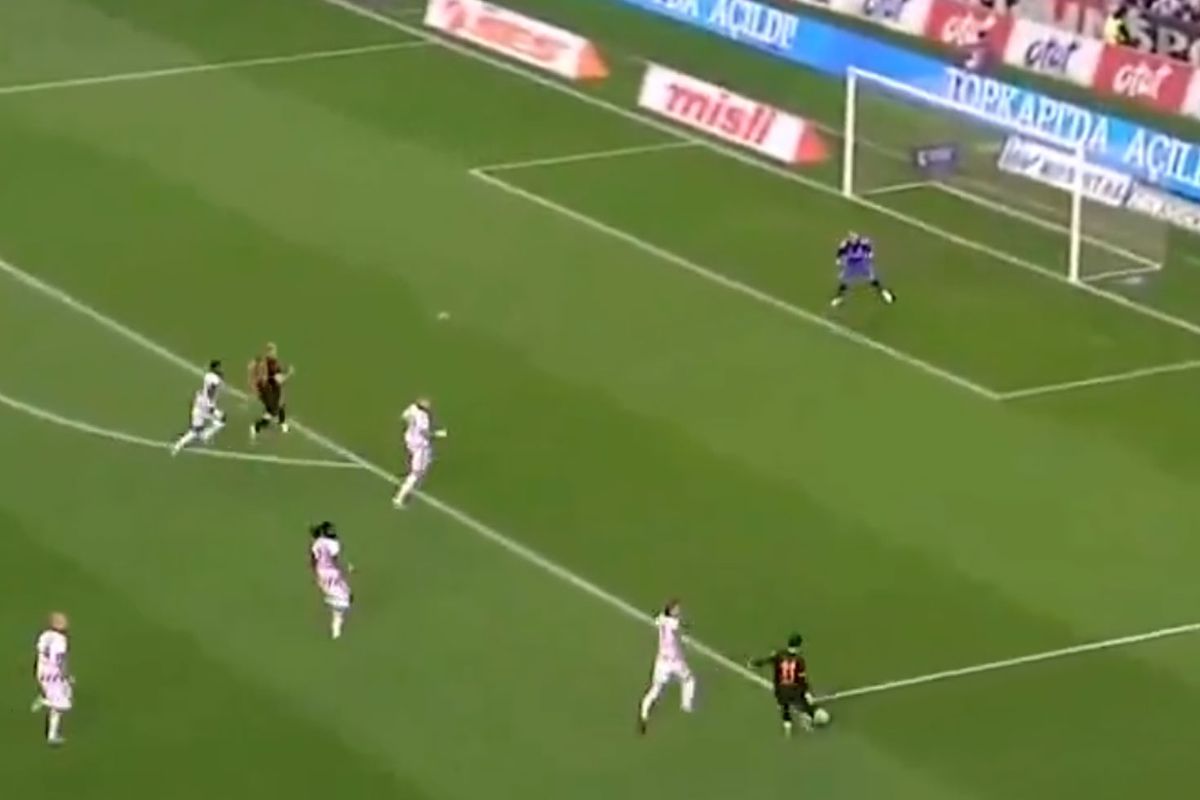 Okan Kocuk'un Galatasaray'dan yediği gol tepki çekti