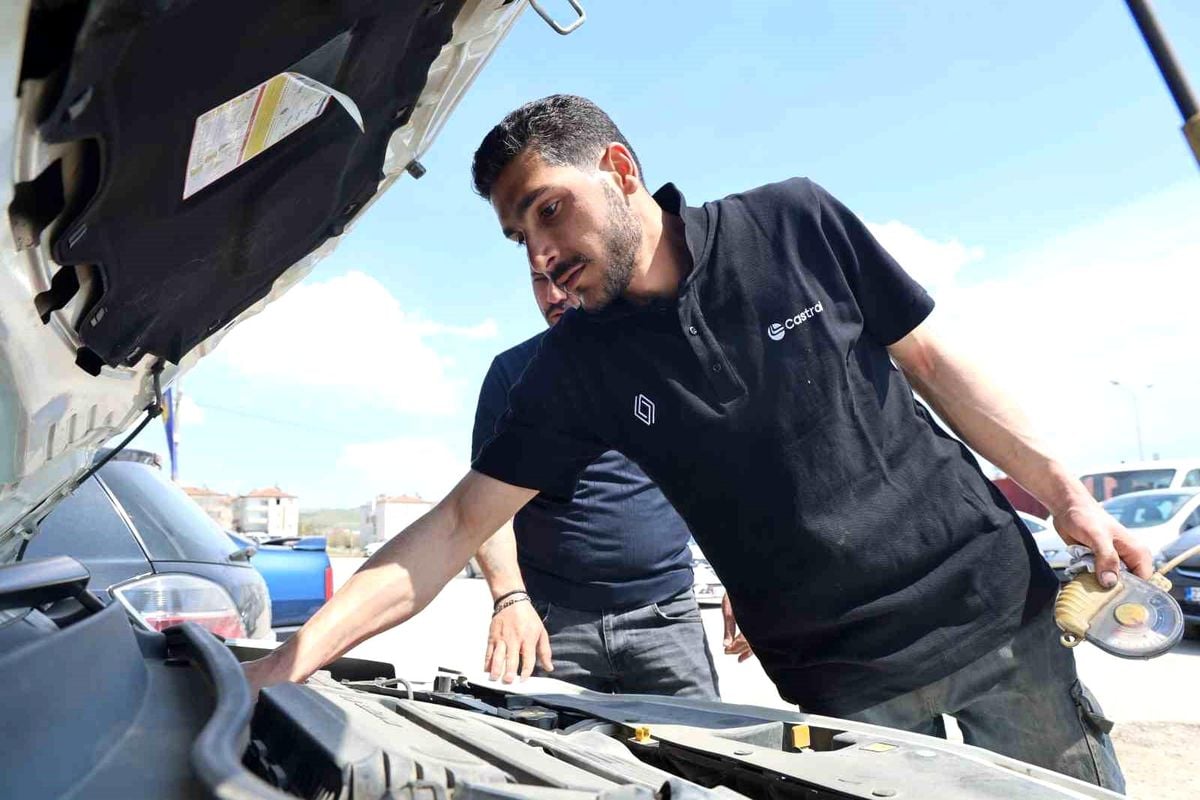 Oto bakım ustasından sürücülere uyarı: 10 bin liradan kaçıp 150 binlik olmayın