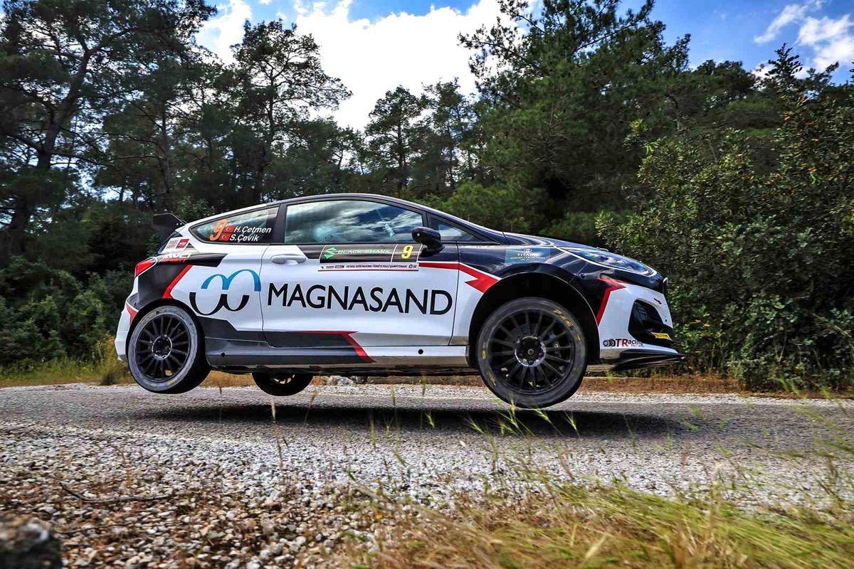Bodrum Rallisi, büyük çekişmeye sahne olan etapların ardından tamamlandı