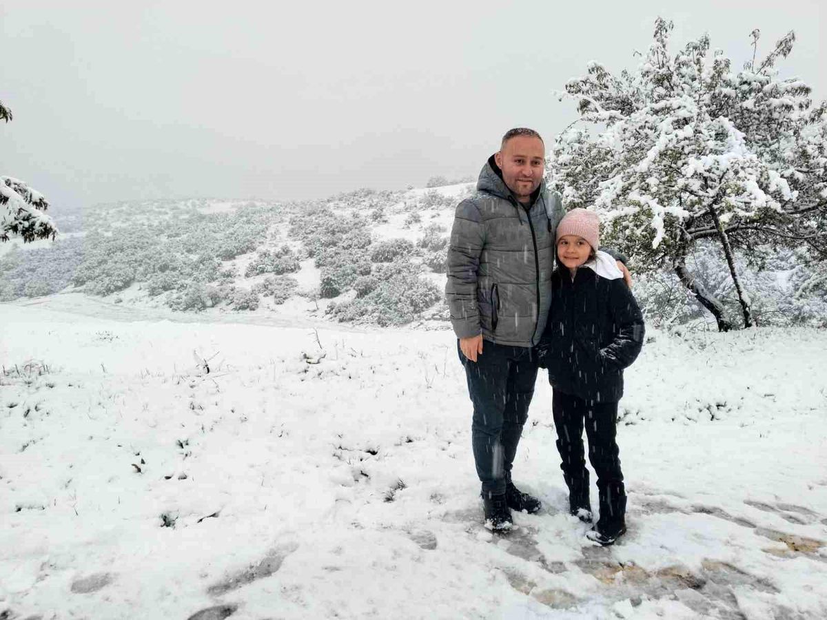 Denizli'nin yüksek kesimleri mayıs ayında beyaz gelinliğini giydi