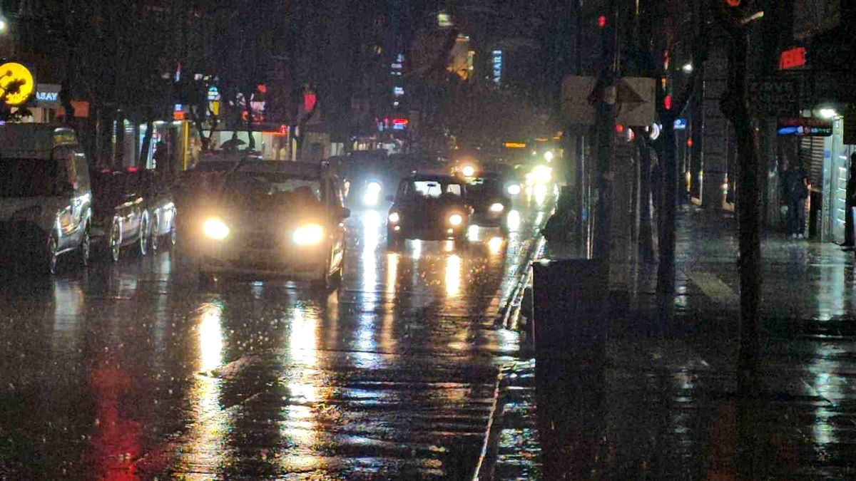 Elazığ'da sağanak yağış etkisini sürdürüyor