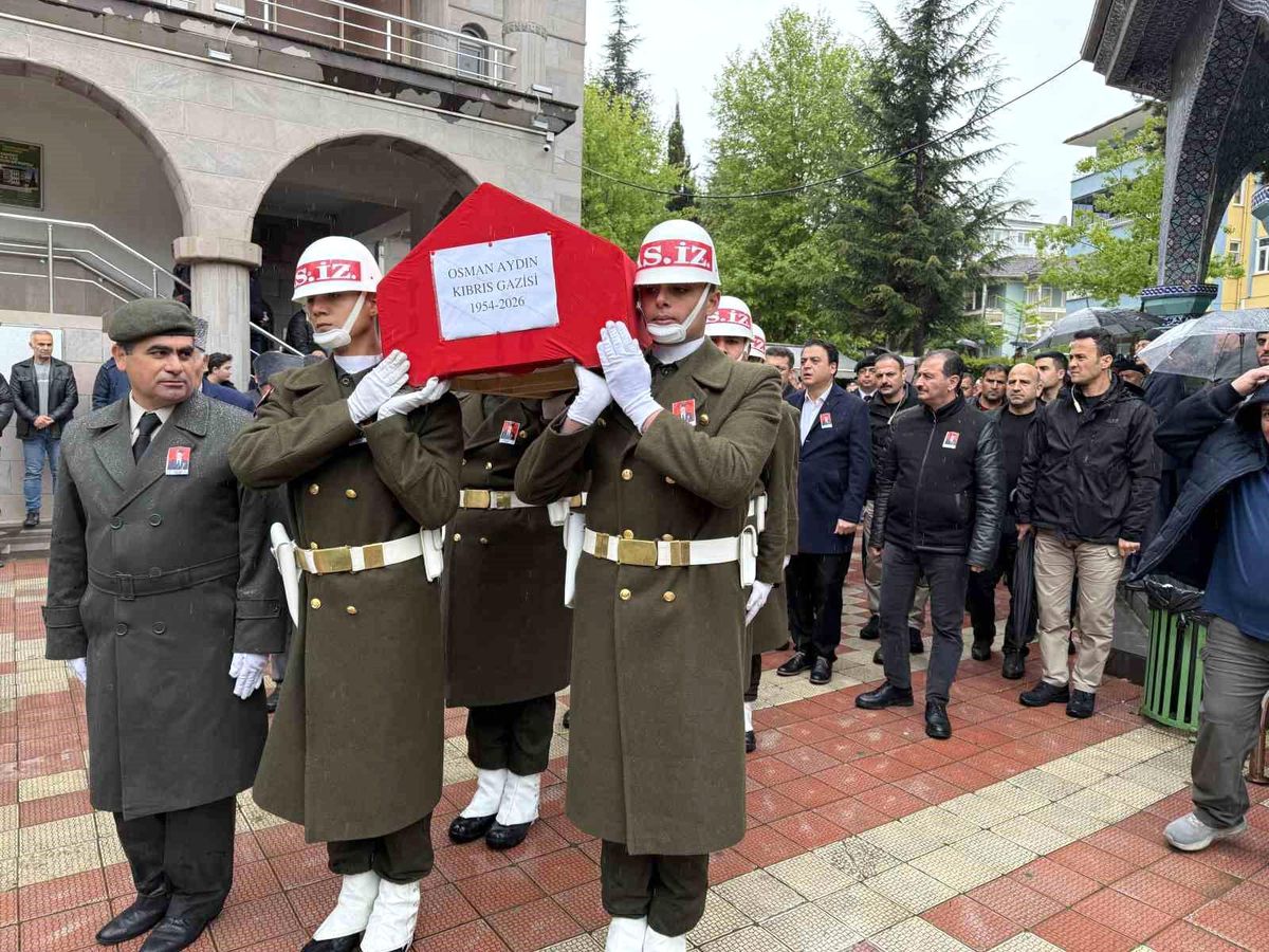 Kıbrıs gazisi son yolculuğuna uğurlandı