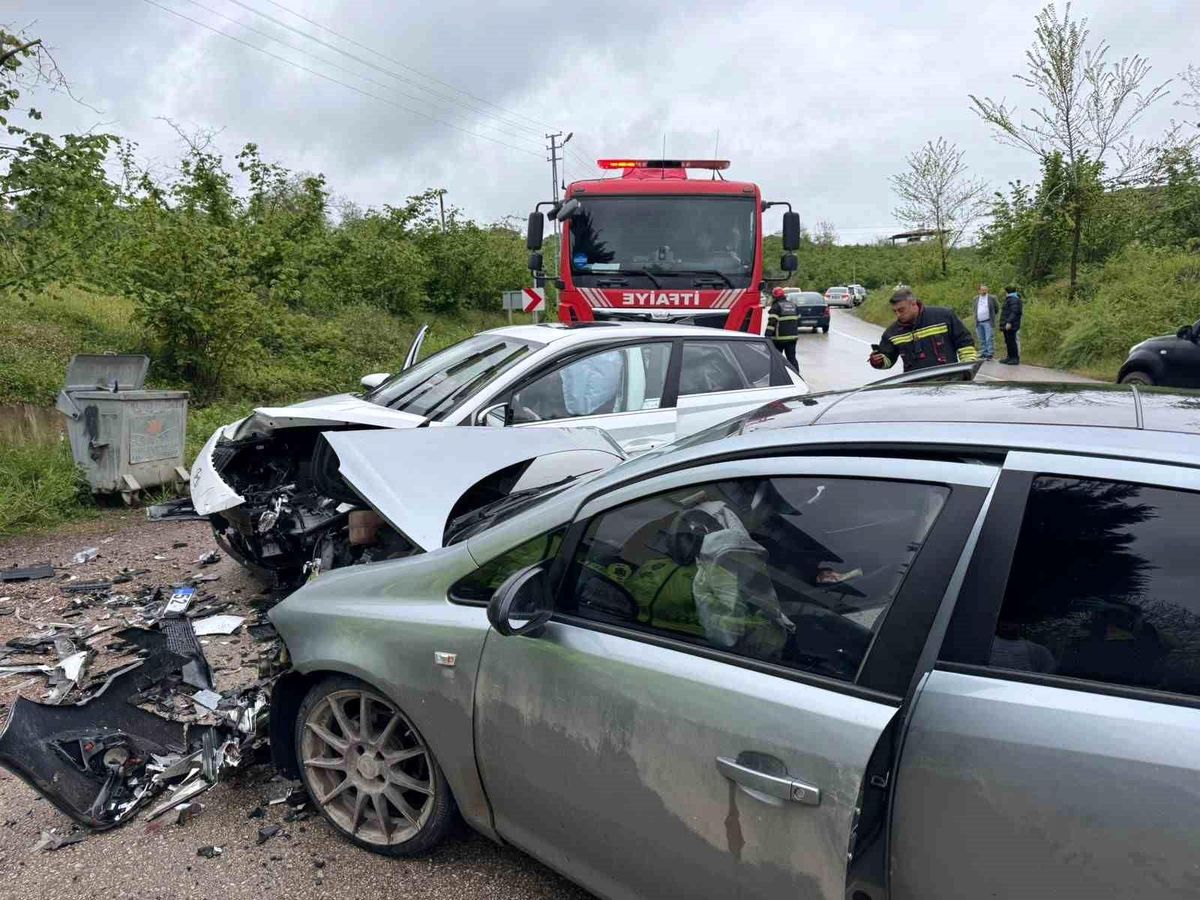 Ordu'da trafik kazası: 3 yaralı