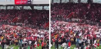128 sene sonra ilk kez şampiyon olunca taraftarlar sahayı bastı