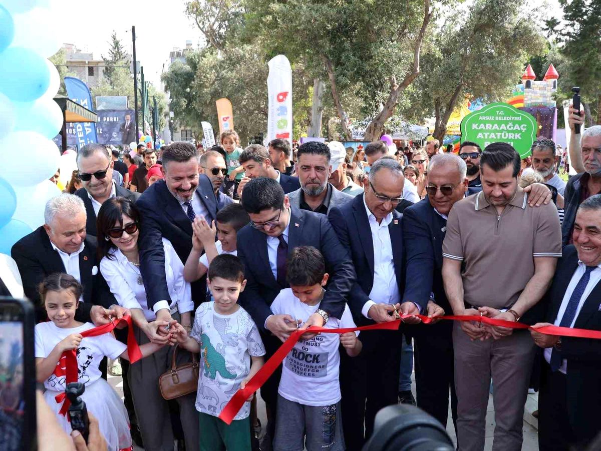 Arsuz'da Atatürk Parkı'nın açılışı gerçekleştirildi