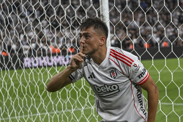 besiktasta ayrilik sergen yalc 4dcbbffdd1 7945 2 m