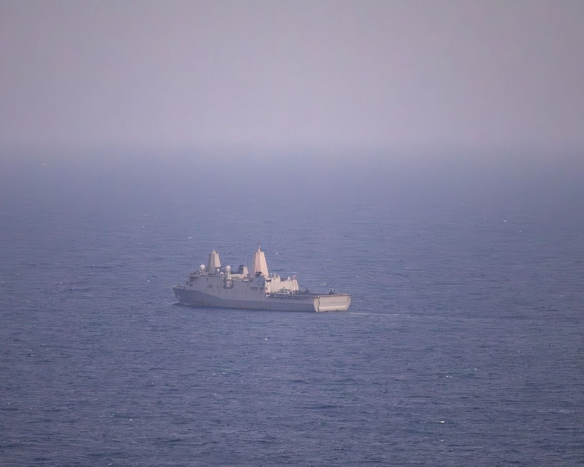 CENTCOM: ABD bayraklı 2 ticari gemi Hürmüz Boğazı'ndan başarıyla geçti