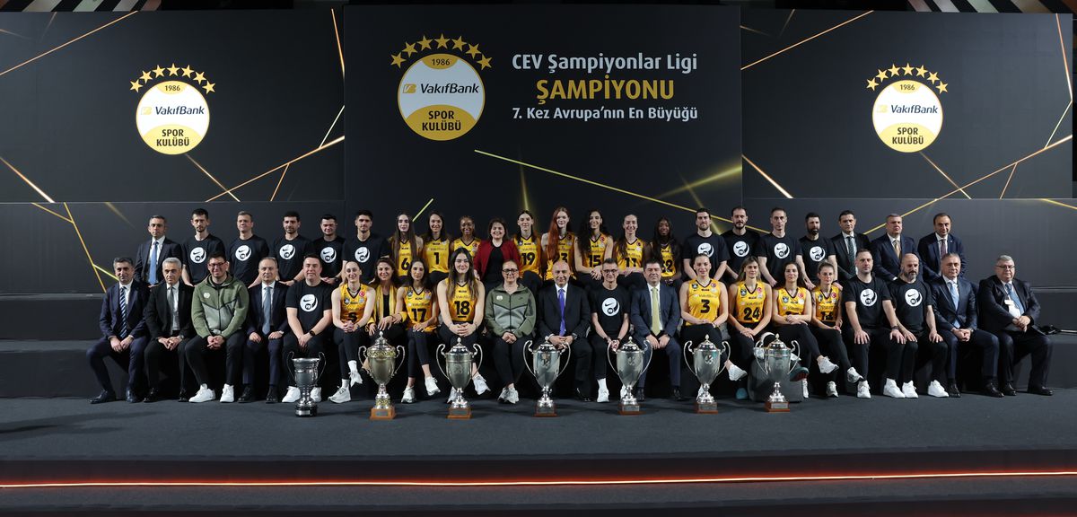 CEV Şampiyonlar Ligi şampiyonu VakıfBank için medya günü düzenlendi / Haber eklendi